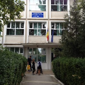 Cu multumire, profesorilor de ieri